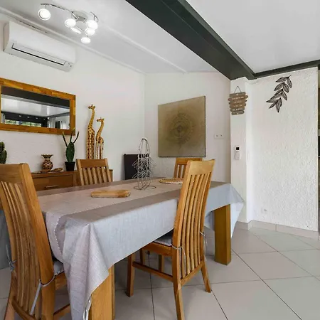 Mazet 1 Avec Jardin Holiday home Sainte-Maxime